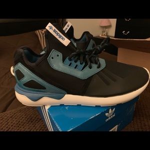 Men’s adidas sneakers